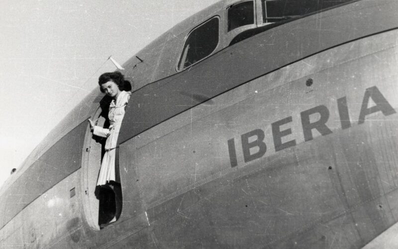 Iberia y Argentina, una historia de 80 años con azafatas